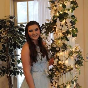 Meet your Posher, Kori